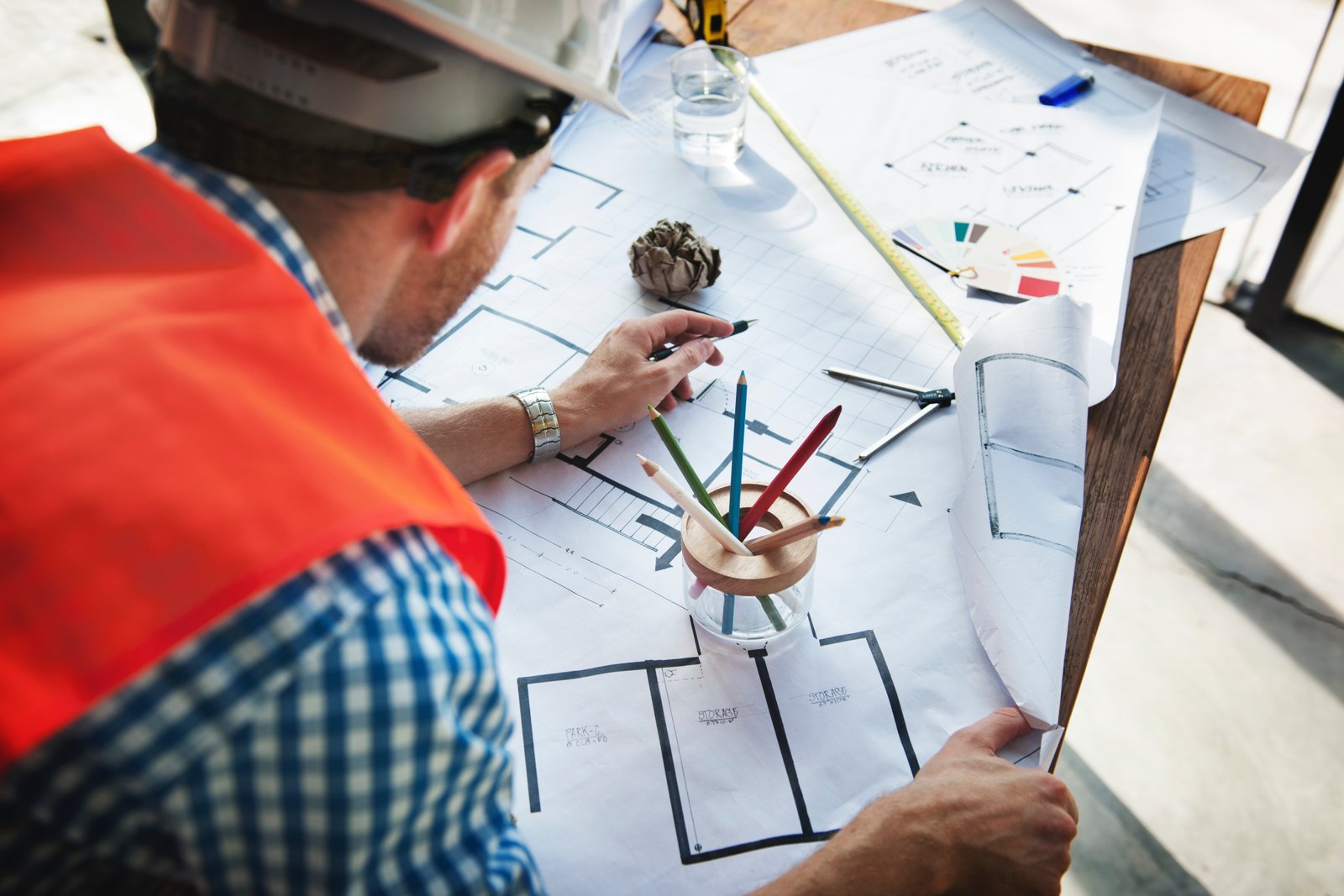 ¿Qué debo tener en cuenta para contratar a un arquitecto?